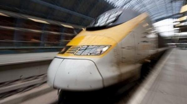 trenul eurostrar oprit din cauza unui incendiu