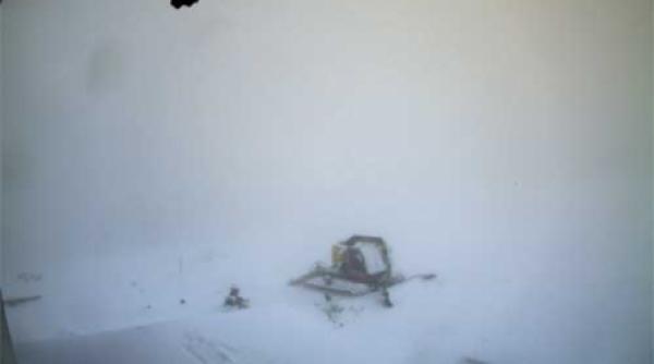 s a intors iarna la munte