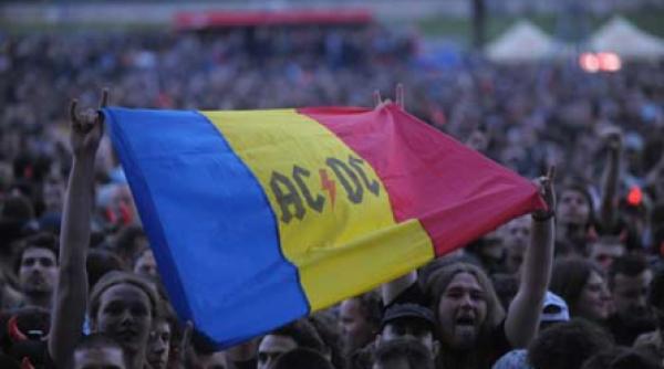 un show fabulos ac dc vizavi de parlament