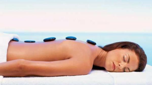 masajul cu pietre calde