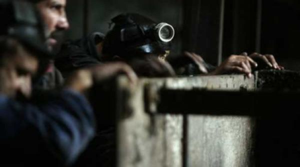 videanu si condescu au consfiintit santajul si cardasia