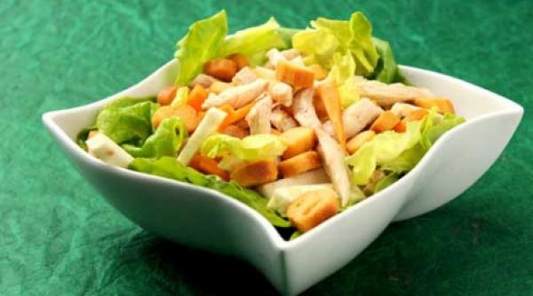 angajatii prefera pentru masa de pranz mancarea adusa de acasa