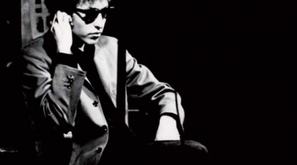 poetul erei rock and roll