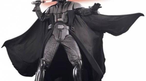 celebrul darth vader a intrat pe mana psihiatrilor