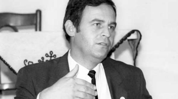 tokes simbolul ungariei mari si al mijloacelor specifice securitatii si avo