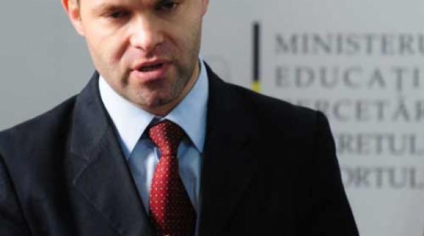 cum zboara 213 000 de euro catre havana sau dubai