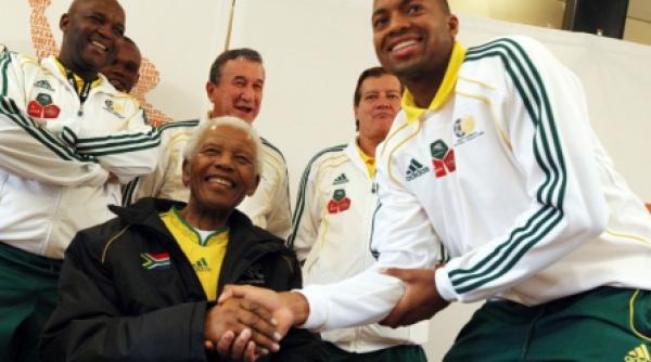 nelson mandela a renuntat la participarea la ceremonia de deschidere a cm