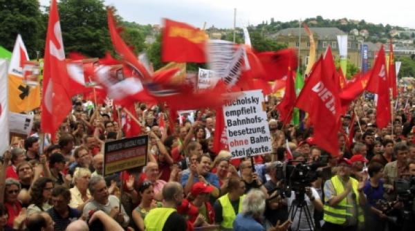 germanii si italienii au iesit in strada