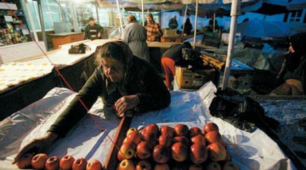 romania e condusa de smecheri si e locuita de neputinciosi