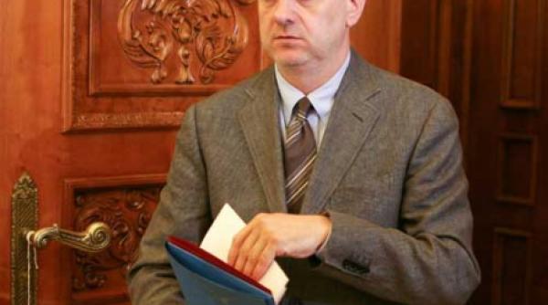 costin demisioneaza de la conducerea bns