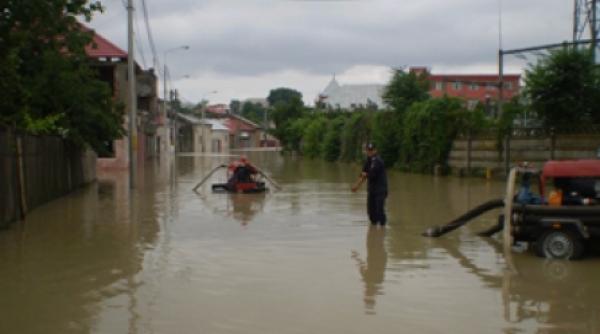 galati valea orasului inundata