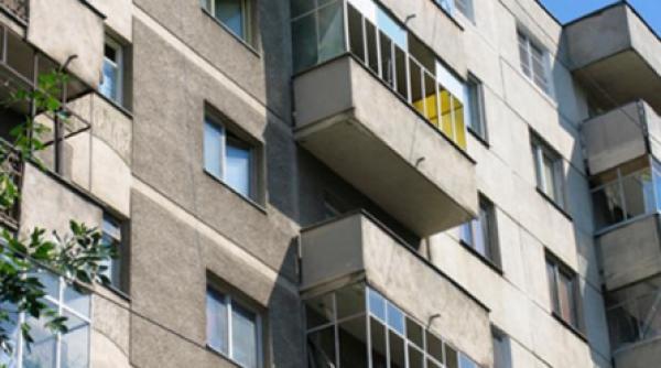 romanii cu mai multe case vor trebui sa achite o taxa de solidaritate