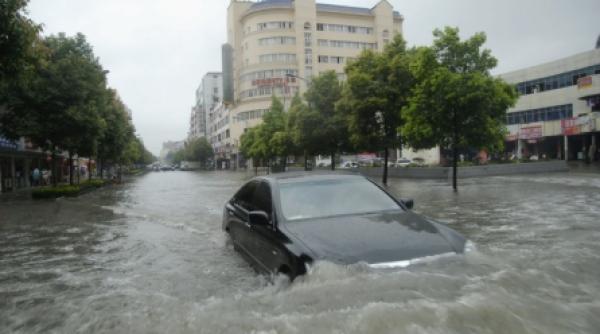 cel putin 132 de morti in urma inundatiilor din china