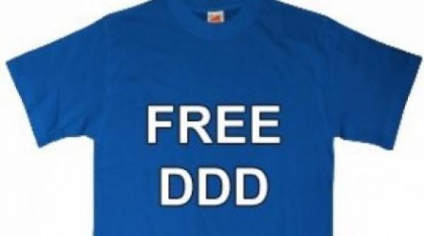 free gigi i a inspirat pe fanii lui diaconescu au aparut tricourile free ddd