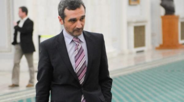 lazaroiu la pdl singurul liant este dorinta de a ramane la putere