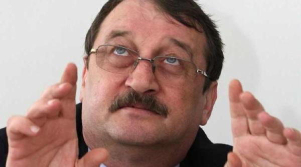 mircea basescu traian nu vrea sa ingradeasca libertatea presei vrea sa ingradeasca prostia