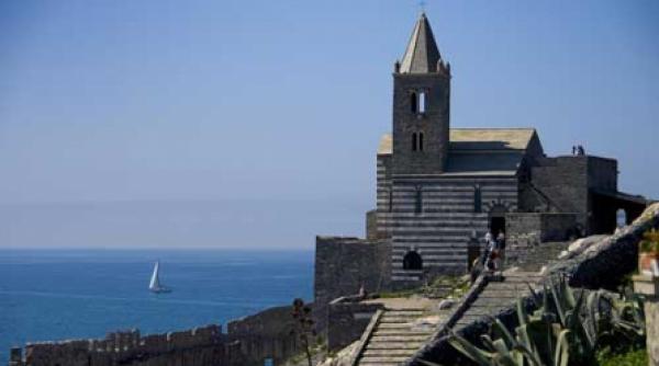 la spezia golful poetilor