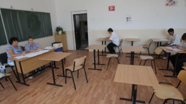 bac 2010 peste 9 000 de elevi sustin proba la limba si literatura materna