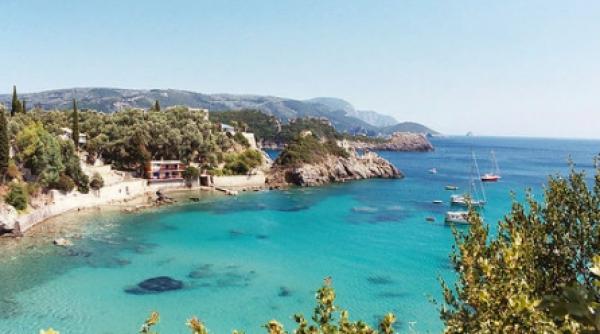 mae avertizeaza romanii care calatoresc in grecia ca noi greve paralizeaza traficul