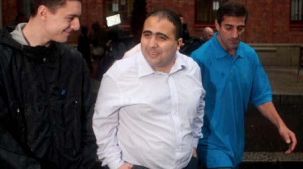 fanul englez care a intrat la vestiare a primit o amenda de 100 de dolari