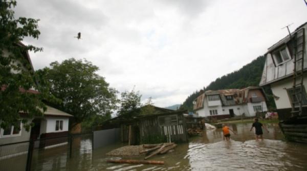 bucovina pluteste pe ape