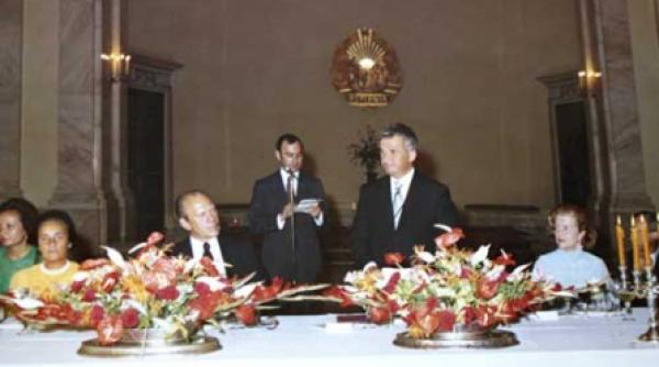 washington bucuresti love story din interes in reprize