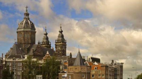 amsterdam un oras multicultural irezistibil