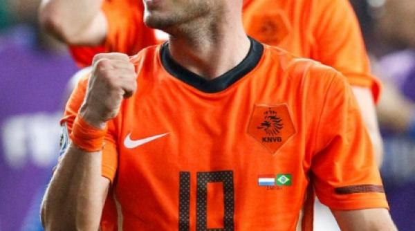 sneijder dunga si maradona sunt doi idioti