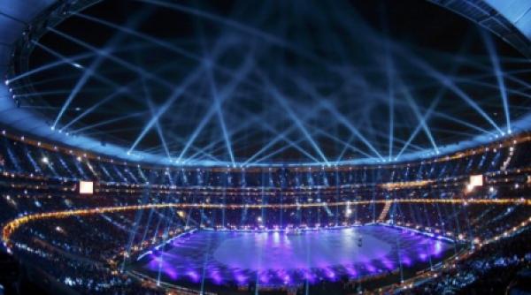 ceremonie de inchidere plina de culoare