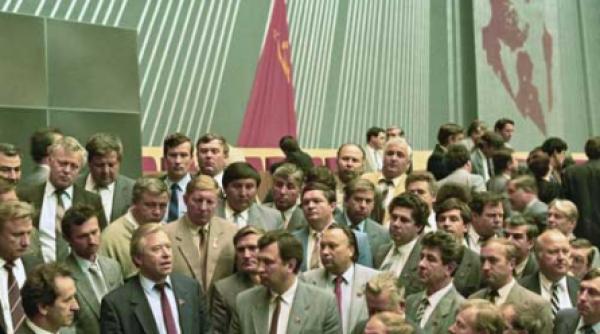 partidul comunist al uniunii sovietice la ultimul congres