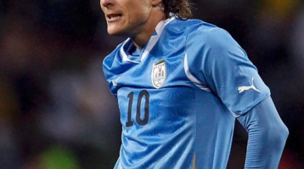 presa din uruguay il ridica in slavi pe forlan