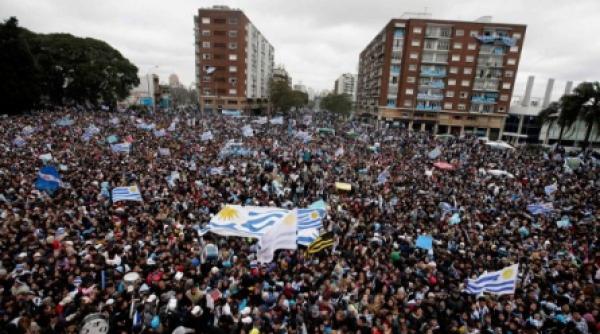 capitala uruguayului blocata la defilarea nationalei