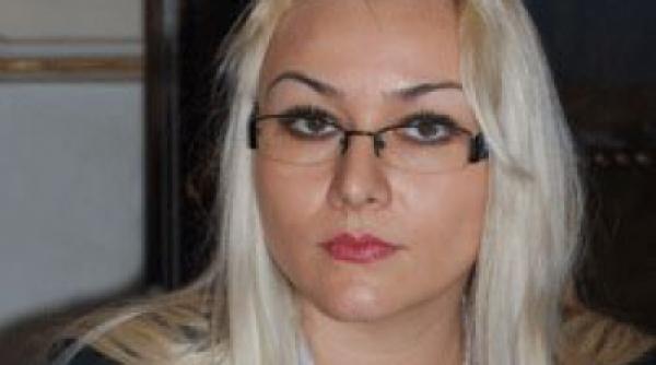 generalul oprea repereaza onoarea discriminatei lui norocel