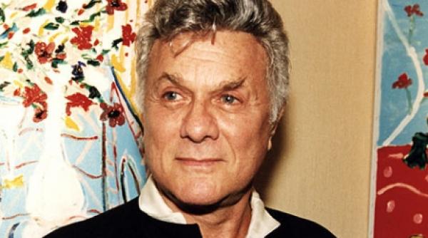 tony curtis internat de urgenta din cauza unor probleme respiratorii