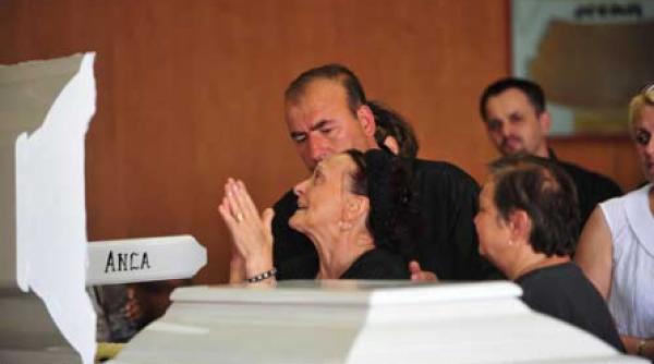 nu m aude nimeni din ceruri dati mi copilul inapoi