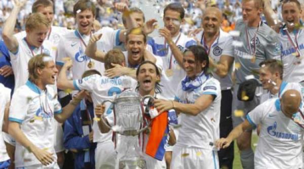 colosul zenit pentru unirea