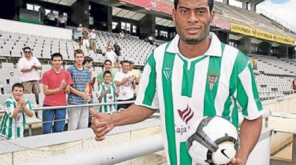 brazilianul david lopes a semnat pe 2 ani cu universitatea craiova