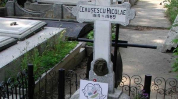 nicolae si elena ceausescu deshumati pentru prelevarea de probe biologice