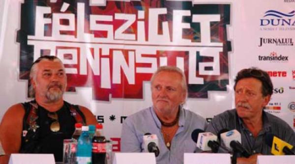 phoenix canta cu omega la festivalul peninsula