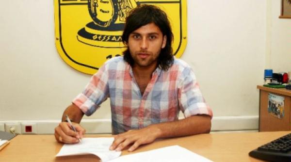 steaua a scaptat de toja columbianul a semnat pe 3 ani cu aris salonic