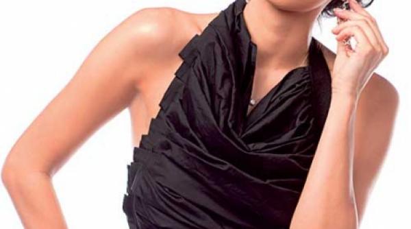 andreea raicu s a aniversat in intuneric