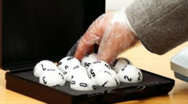 premiul de 5 3 milioane de euro la loto 6 49 a fost reportat
