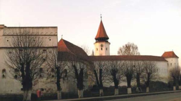 top 3 biserici fortificate din transilvania