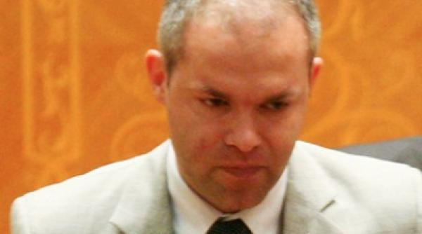 funeriu este nevoie urgent de un nou sistem pentru formarea cadrelor didactice