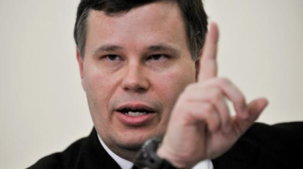 imprumut nou cabinet nou la palatul victoria