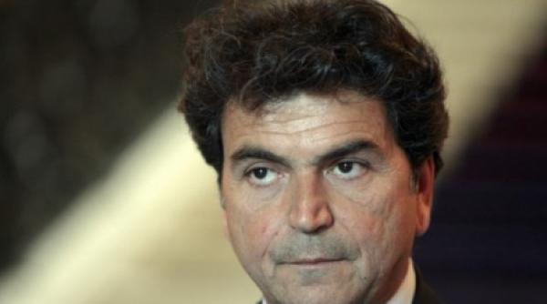 oficial francez in romania nu exista o integrare sociala a tiganilor desi ue plateste multi bani pentru asta