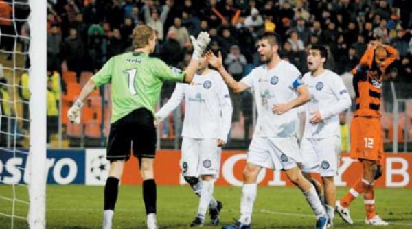 unirea incepe asaltul pentru grupe