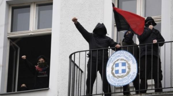 o grupare anarhista avertizeaza ca va comite atacuri in grecia inclusiv impotriva turistilor