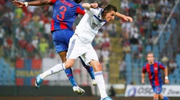 ticleanu voi discuta cu mititelu sa nu retraga echipa