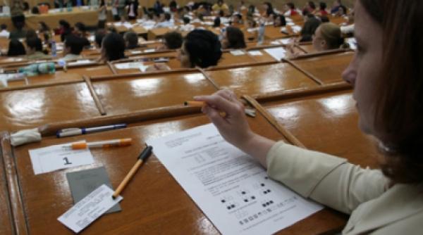 absolventii spiru haret trebuie sa dea inca o data licenta